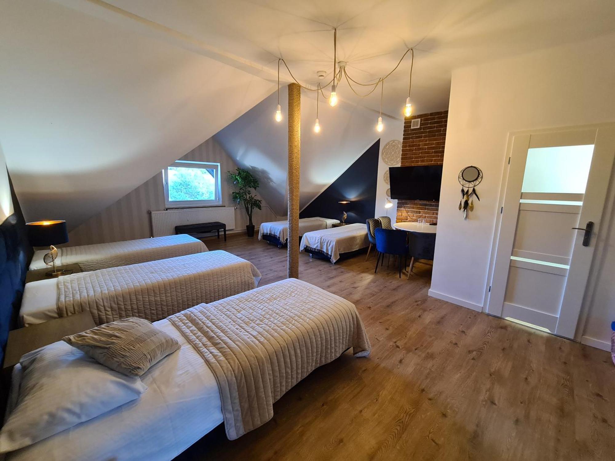 Hotel Kurpia Arte Nowogród Extérieur photo