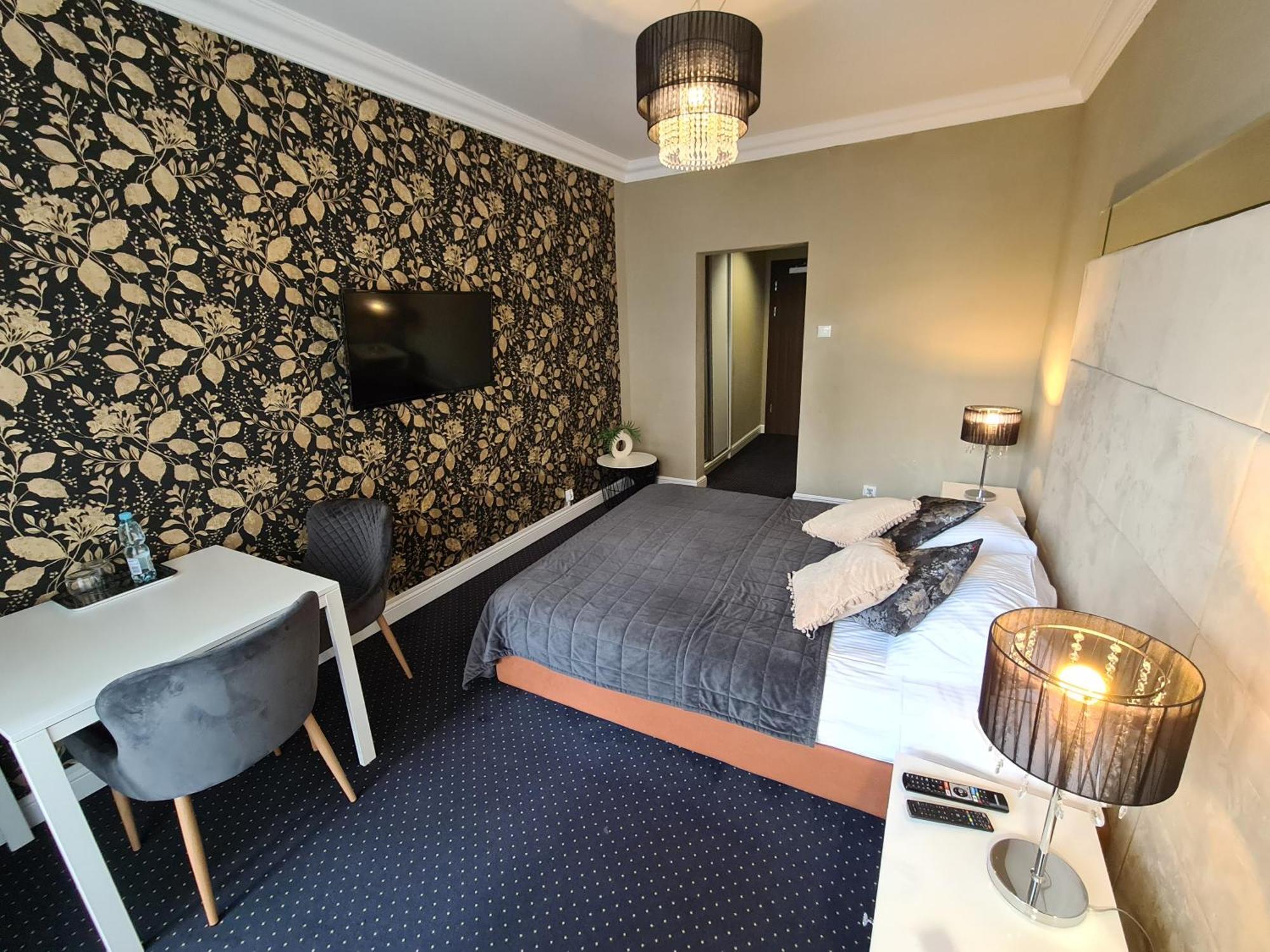 Hotel Kurpia Arte Nowogród Extérieur photo